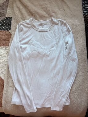 Old Navy Cream Ribbed Long-Sleeve Crew
